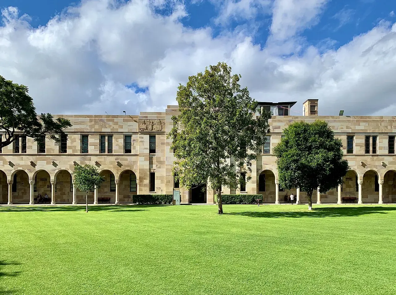 UQ 校园